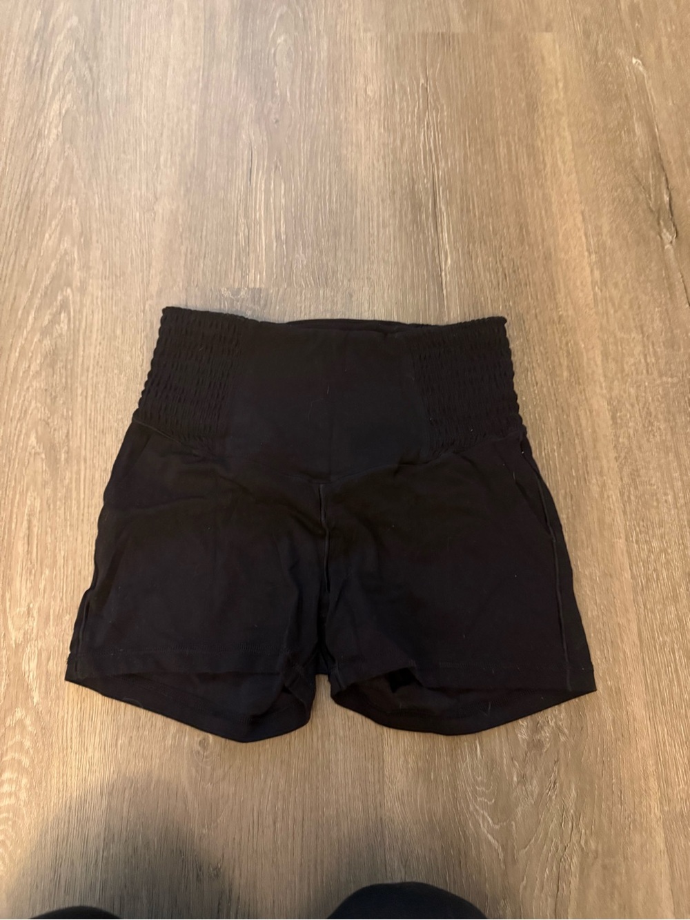 Offline by Aerie Black Women’s High-Waist Smocked Shorts